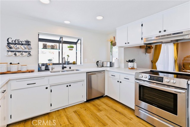 Detail Gallery Image 12 of 39 For 57440 Airway Ct, Yucca Valley,  CA 92284 - 3 Beds | 2 Baths