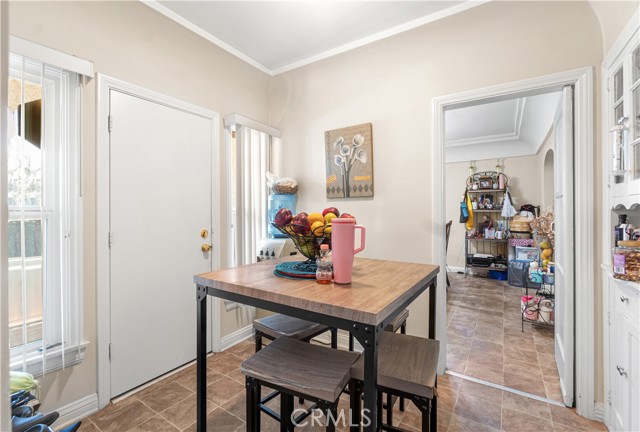 8020 Mckinley Avenue, South Gate CA: https://media.crmls.org/medias/6969ea36-d1f2-48e3-b977-f4c3ea2af445.jpg