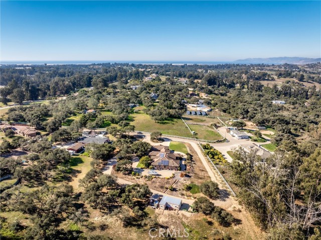 325 Red Oak Way, Arroyo Grande CA: https://media.crmls.org/medias/696ab793-e792-43da-8dd3-3a5b39280325.jpg