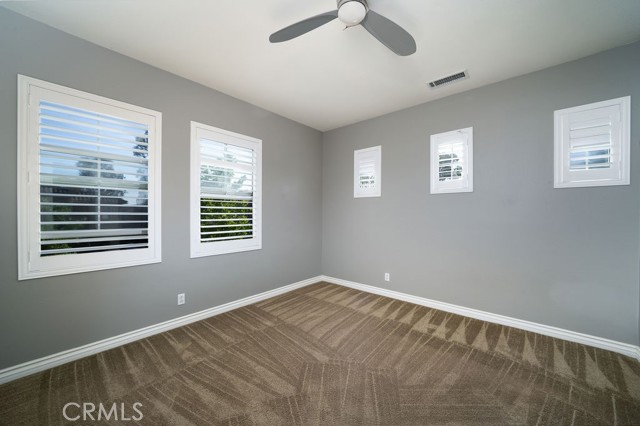 26 Upland, Irvine CA: https://media.crmls.org/medias/696b4973-a086-4adb-9031-11875bef24c5.jpg