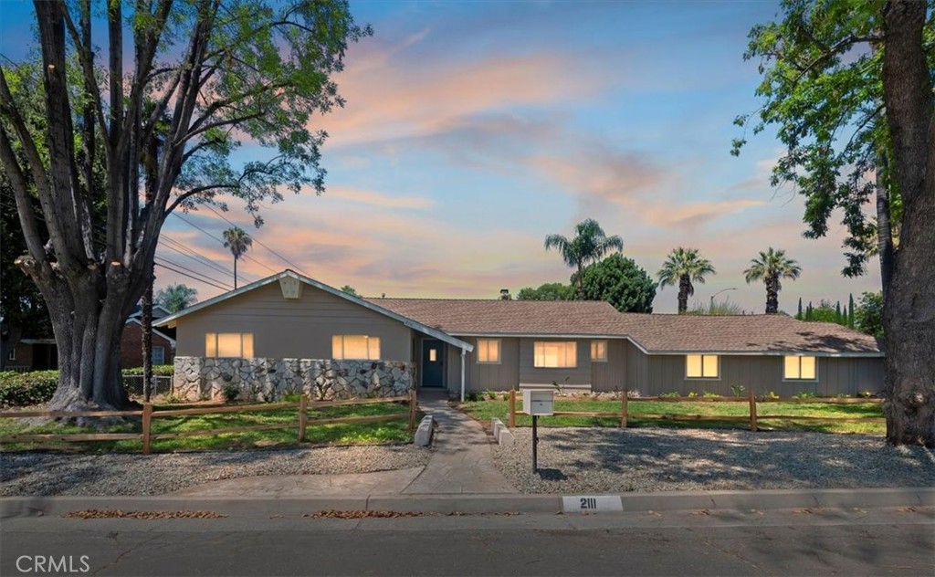 2111 Elsinore Road