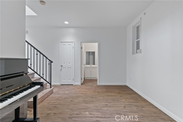 Detail Gallery Image 10 of 43 For 247 W 223rd St #D,  Carson,  CA 90745 - 2 Beds | 2 Baths