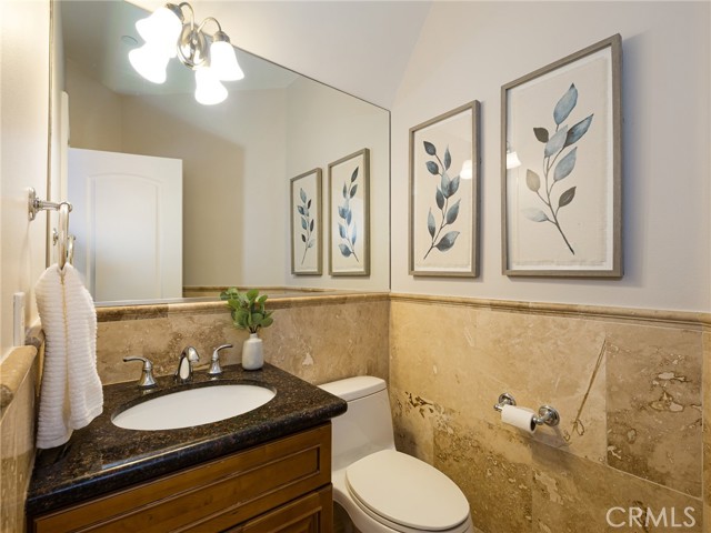 229 N Juanita Avenue, Redondo Beach CA: https://media.crmls.org/medias/696c6526-da3a-4b92-a43b-b1f210ccef48.jpg