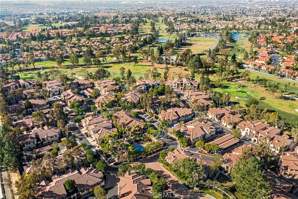 696cf812 A9bd 4901 98dd D3e41b78a757