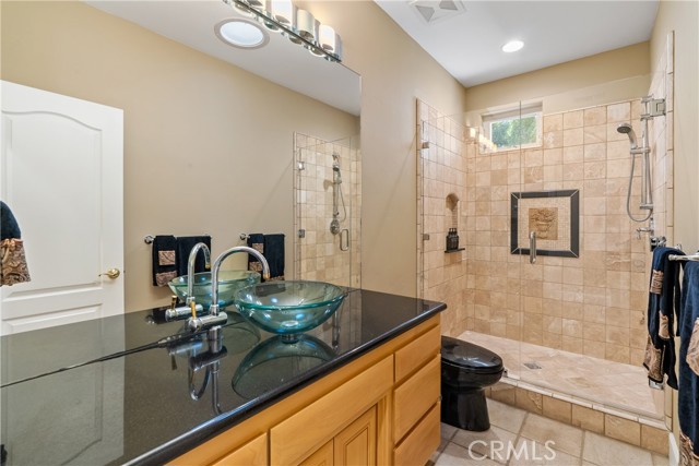 Detail Gallery Image 41 of 74 For 4342 Shadow Canyon Rd, Templeton,  CA 93465 - 7 Beds | 5 Baths