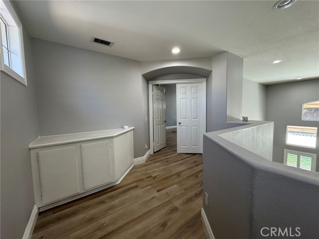 Detail Gallery Image 19 of 39 For 664 Rembrandt, Corona,  CA 92882 - 4 Beds | 3 Baths