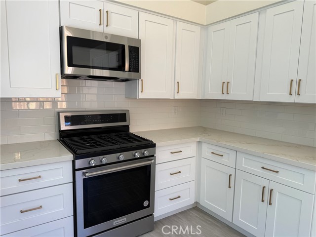 1422 Deborah Place, Beaumont CA: https://media.crmls.org/medias/696e541b-0616-4bd1-b469-e1d3e1143614.jpg