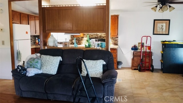 Detail Gallery Image 22 of 25 For 135 N Pepper Ave #42,  Rialto,  CA 92376 - 2 Beds | 2 Baths