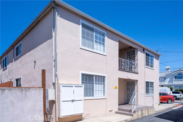 2400 Vanderbilt Lane, Redondo Beach, California 90278, ,Residential Income,Sold,Vanderbilt,SB23138037