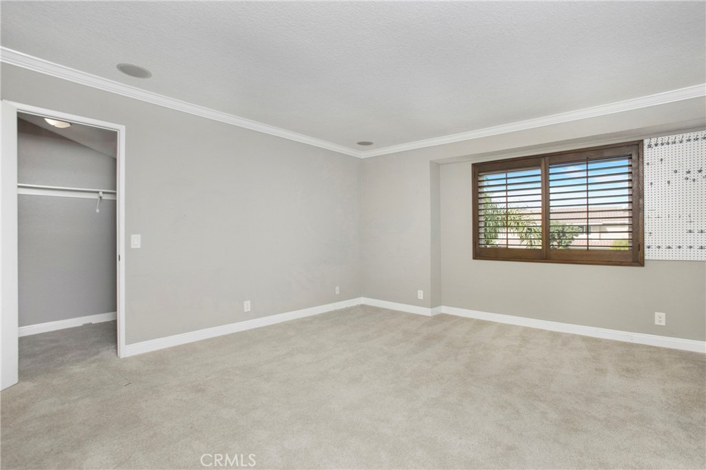 MLS #OC25247447 image #20