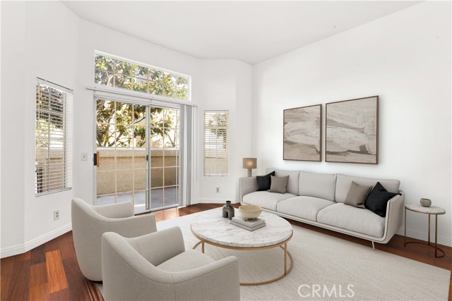 Detail Gallery Image 3 of 30 For 2300 Maple Ave #26,  Torrance,  CA 90503 - 3 Beds | 2/1 Baths