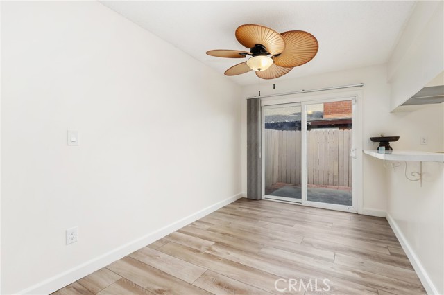 Detail Gallery Image 7 of 27 For 17926 Irvine Bld, Tustin,  CA 92780 - 2 Beds | 2 Baths