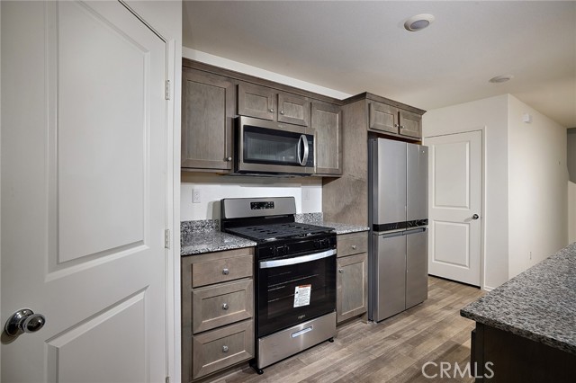 Detail Gallery Image 6 of 16 For 28587 Matador Rd, Winchester,  CA 92596 - 4 Beds | 2/1 Baths