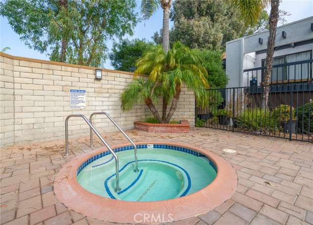 Detail Gallery Image 34 of 41 For 215 Wichita Ave #106,  Huntington Beach,  CA 92648 - 1 Beds | 1 Baths