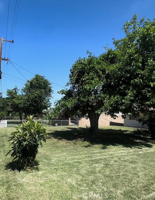 Image 8 of 11 For 913 Cherry Hills Drive