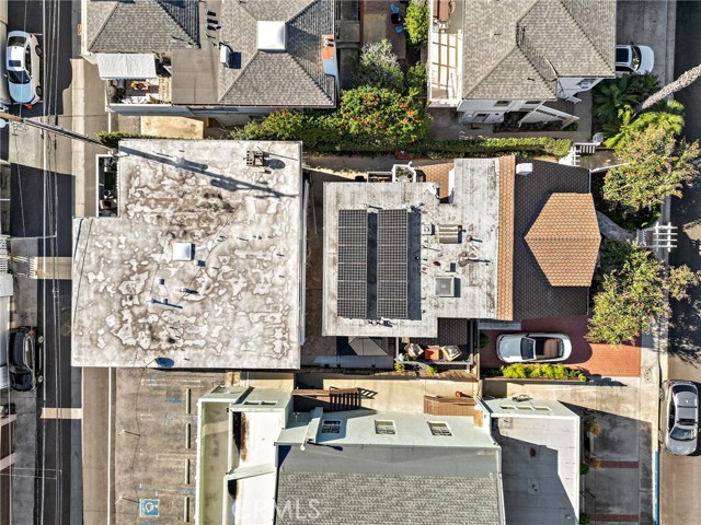 Detail Gallery Image 6 of 16 For 437 Cypress, Laguna Beach,  CA 92651 - – Beds | – Baths