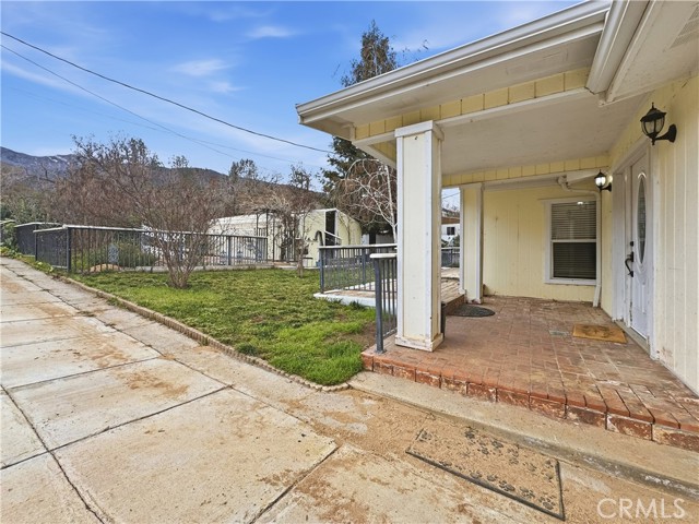 Detail Gallery Image 4 of 36 For 340 Rocky, Bodfish,  CA 93205 - 3 Beds | 2 Baths