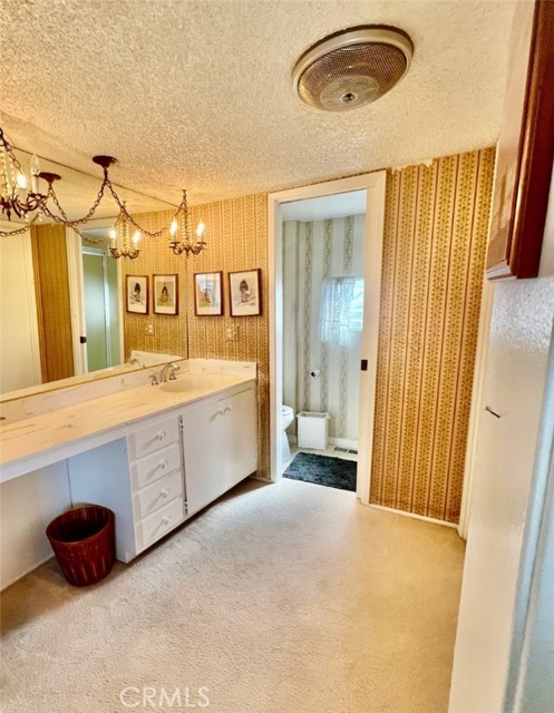 Detail Gallery Image 13 of 27 For 8 Saratoga, Newport Beach,  CA 92660 - 2 Beds | 2 Baths