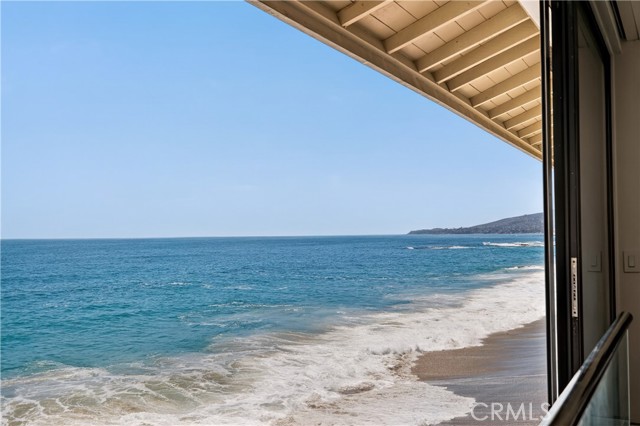 Detail Gallery Image 26 of 39 For 102 Blue Lagoon, Laguna Beach,  CA 92651 - 3 Beds | 3 Baths