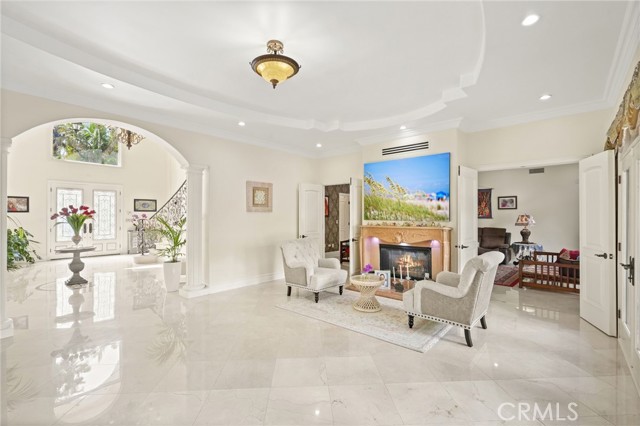 5108 Otis Avenue, Tarzana CA: https://media.crmls.org/medias/6975bf56-25b5-47d2-b20c-5f88ca600c89.jpg