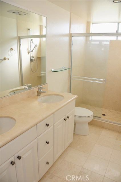 62 Aspen Way, Rolling Hills Estates, California 90274, 2 Bedrooms Bedrooms, ,2 BathroomsBathrooms,Residential,Sold,Aspen,SB17057703