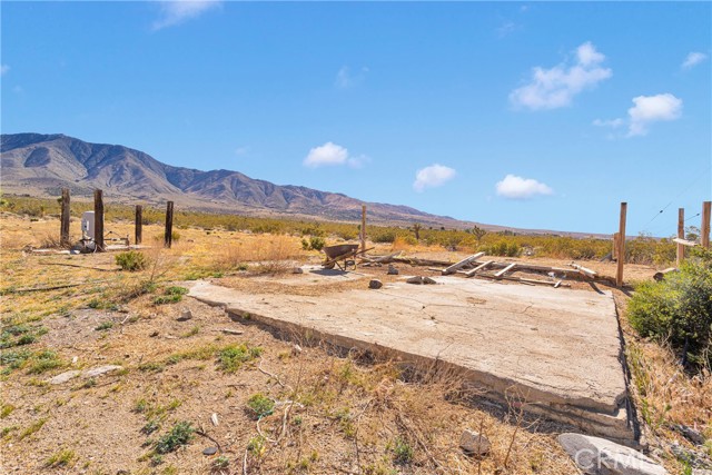 Detail Gallery Image 15 of 32 For 30229 Bourbon Rd, Lucerne Valley,  CA 92356 - 1 Beds | 1 Baths