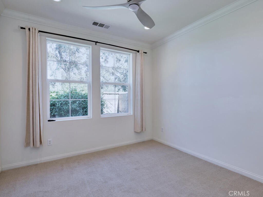 MLS #OC25225560 image #17