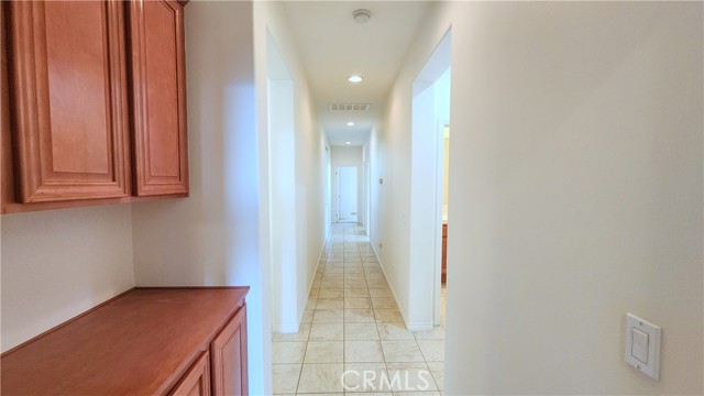 Detail Gallery Image 20 of 29 For 8387 Fall Creek Dr, Corona,  CA 92880 - 4 Beds | 2/1 Baths