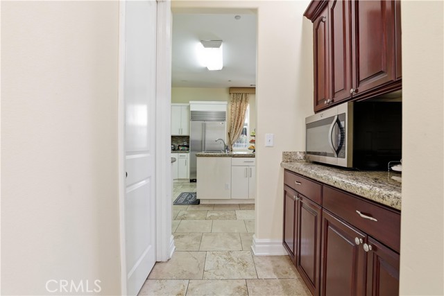 Detail Gallery Image 14 of 42 For 13590 Herrick, –,  CA 91342 - 4 Beds | 5 Baths