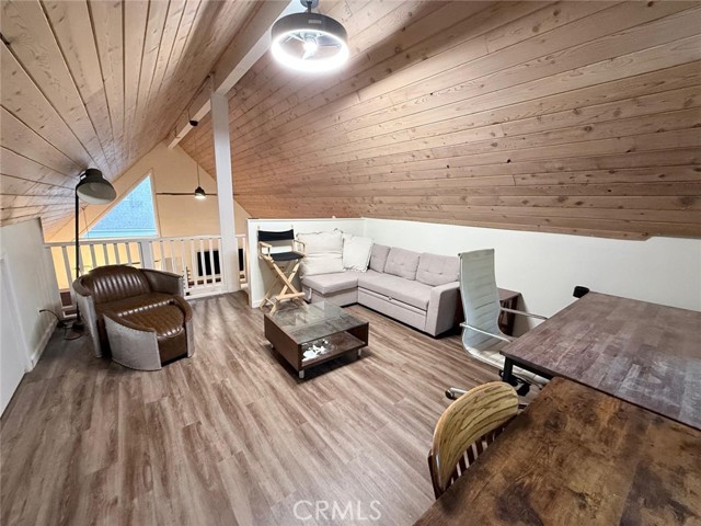 Detail Gallery Image 13 of 25 For 286 Terrace, Lake Arrowhead,  CA 92352 - 2 Beds | 1 Baths