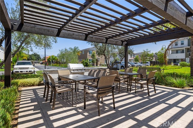 247 Lockhart Way, West Covina CA: https://media.crmls.org/medias/697a605e-b60e-486a-a352-d902395cd819.jpg