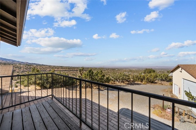 Detail Gallery Image 27 of 54 For 8676 Sky Line Dr, Pinon Hills,  CA 92372 - 3 Beds | 2/1 Baths