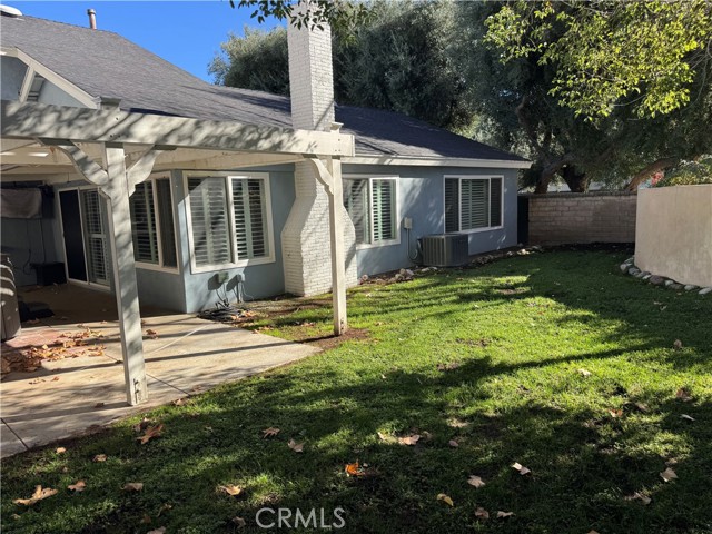 Detail Gallery Image 17 of 17 For 25639 Avenida Jolita, Valencia,  CA 91355 - 4 Beds | 3 Baths