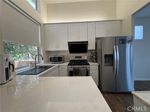 7839 E Menton Avenue, Anaheim CA: https://media.crmls.org/medias/697ab565-bf25-45dd-8a89-e23afe79fac3.jpg