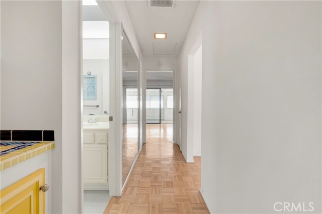 17306 Village 17, Camarillo CA: https://media.crmls.org/medias/697af942-95ac-430e-bfe1-93a4d881e64f.jpg
