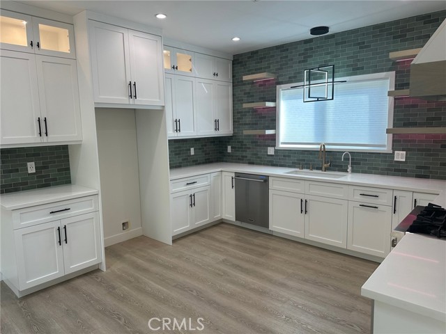 Detail Gallery Image 5 of 16 For 17314 Ludlow St, Granada Hills,  CA 91344 - 3 Beds | 2 Baths