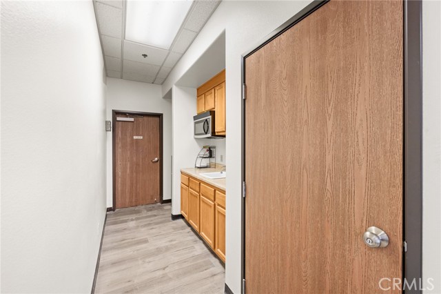 620 S Magnolia Avenue, Ontario CA: https://media.crmls.org/medias/697b2cd0-391d-4f4b-a83b-4e7260184d5c.jpg