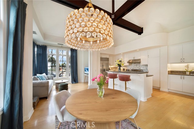 Detail Gallery Image 2 of 38 For 2741 Bungalow Pl, Corona Del Mar,  CA 92625 - 2 Beds | 2 Baths
