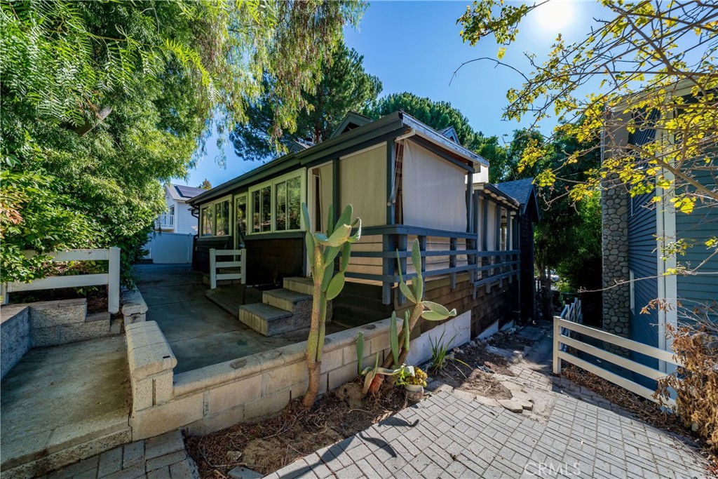 MLS #OC25250415 image #17