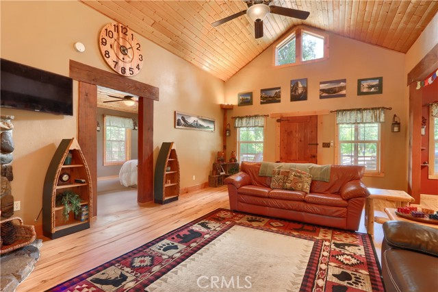 Detail Gallery Image 8 of 69 For 7072 Cranes Nest Rd, Mariposa,  CA 95338 - 1 Beds | 1 Baths