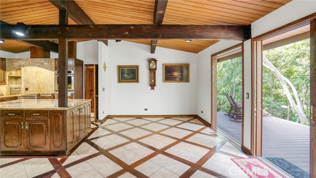 Detail Gallery Image 22 of 73 For 6377 via Escondido, Malibu,  CA 90265 - 4 Beds | 6 Baths