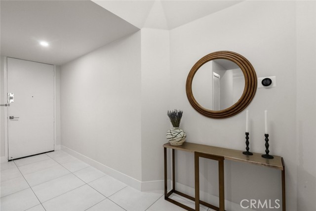 Detail Gallery Image 5 of 29 For 9000 Cynthia St #302,  West Hollywood,  CA 90069 - 2 Beds | 2 Baths