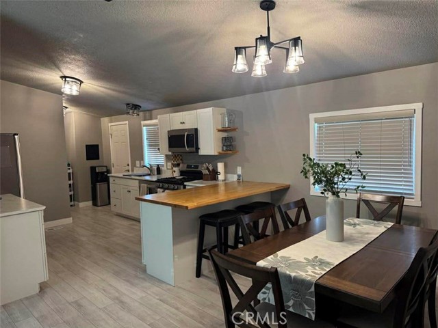 Image 4 of 31 For 627 Ventura  