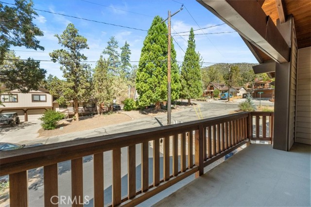 Detail Gallery Image 34 of 46 For 1042 Pine Mountain Dr, Big Bear City,  CA 92314 - 4 Beds | 3 Baths