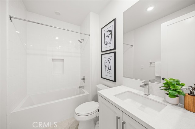 Detail Gallery Image 33 of 56 For 16376 Veterans, Tustin,  CA 92782 - 4 Beds | 3/1 Baths