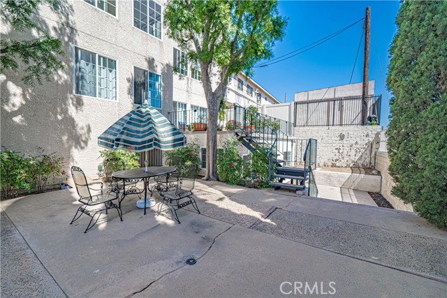 Detail Gallery Image 29 of 31 For 5050 Coldwater Canyon Ave #306,  Sherman Oaks,  CA 91423 - 2 Beds | 2 Baths