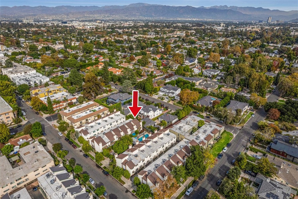 MLS #OC25238523 image #51