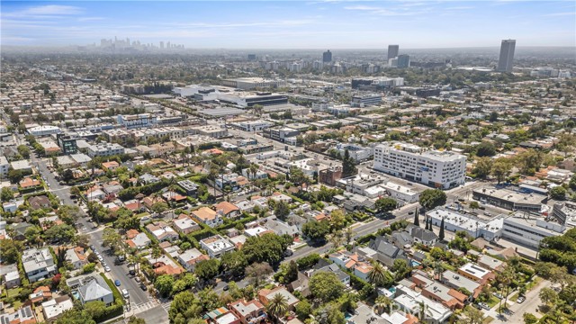 336 N Crescent Heights Boulevard, Los Angeles CA: https://media.crmls.org/medias/69829142-76d9-4d43-a229-8bc35d43a8ef.jpg