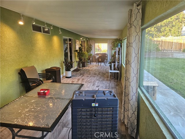 3320 Kipper Court, Lancaster CA: https://media.crmls.org/medias/6982b1c8-07a3-4b96-988e-8843c59013a0.jpg