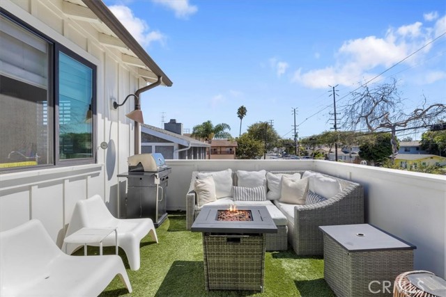2505 Grant Avenue, Redondo Beach CA: https://media.crmls.org/medias/6982b7e9-4d6f-40c5-9f14-46270ed3c1f6.jpg